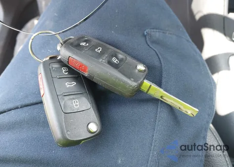 2013 Volkswagen Tiguan Se из США, поврежденный, VIN WVGAV7AX0DW546628